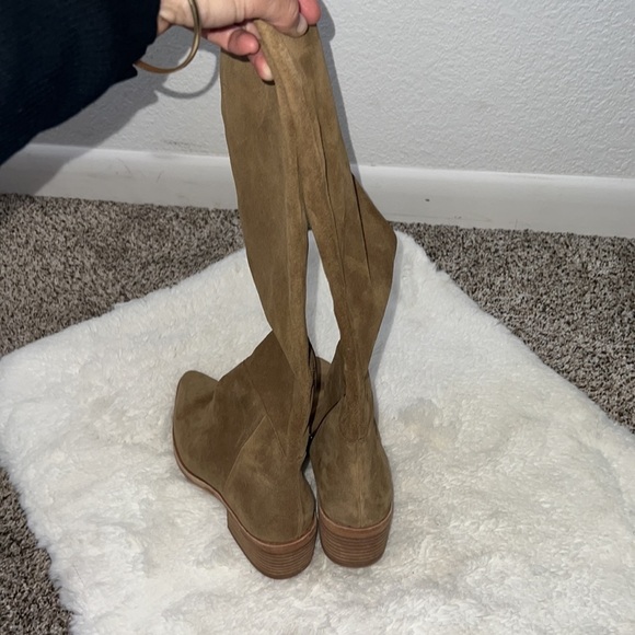 Vince Camuto Beaanna Tan Suede Pointed Toe Low Stack Heel Tall Boots - Picture 8 of 9